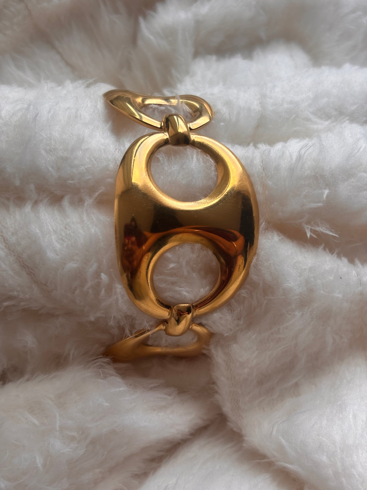 Brazalete G