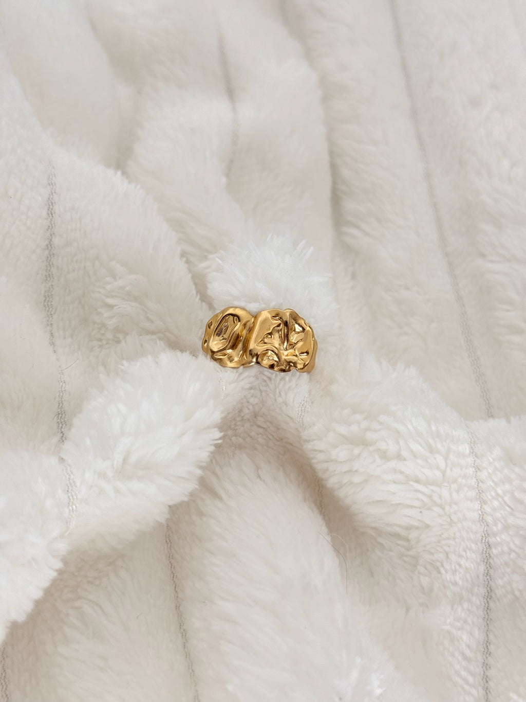 Anillo irregular