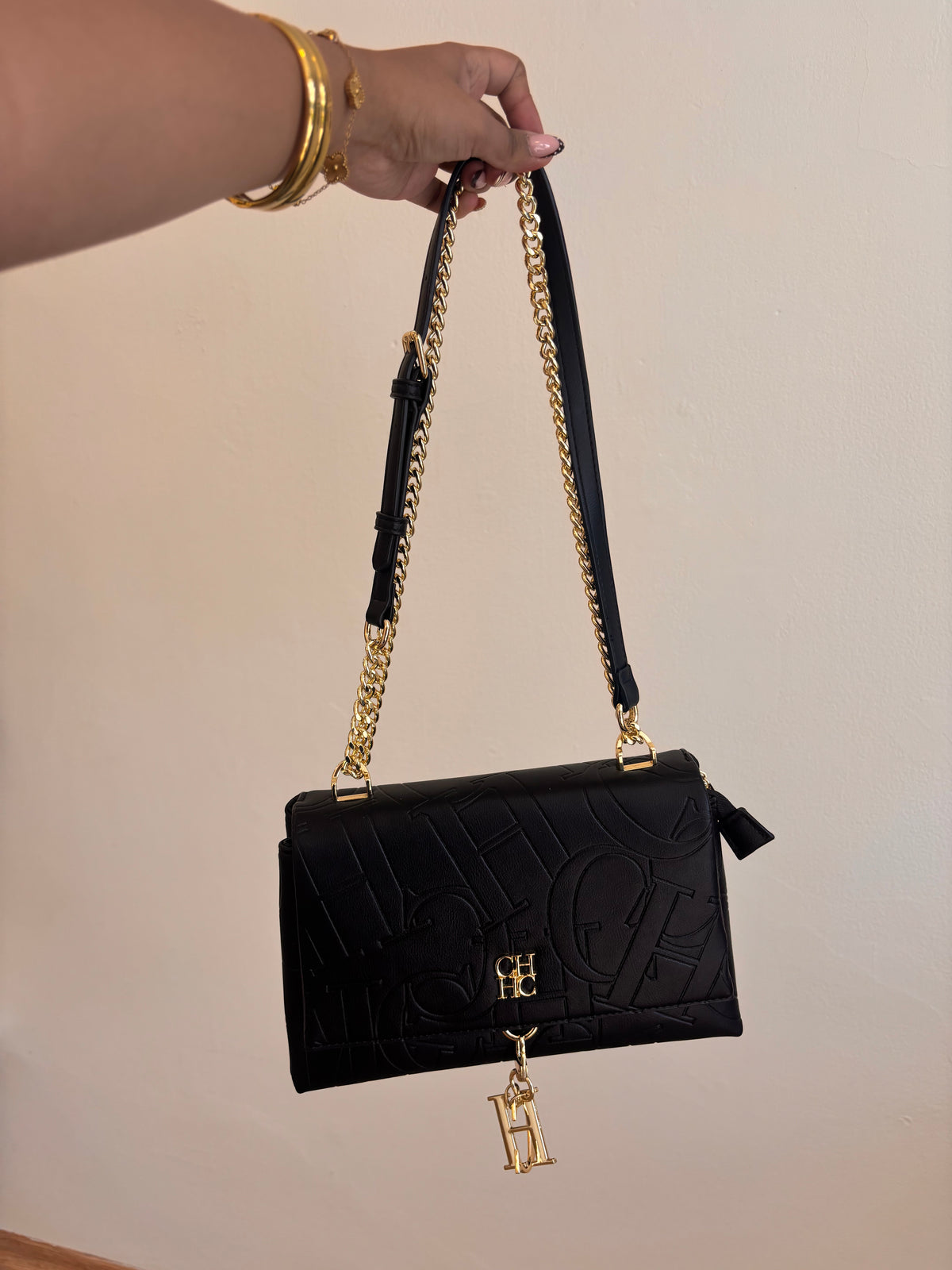 Cartera CH de hombro