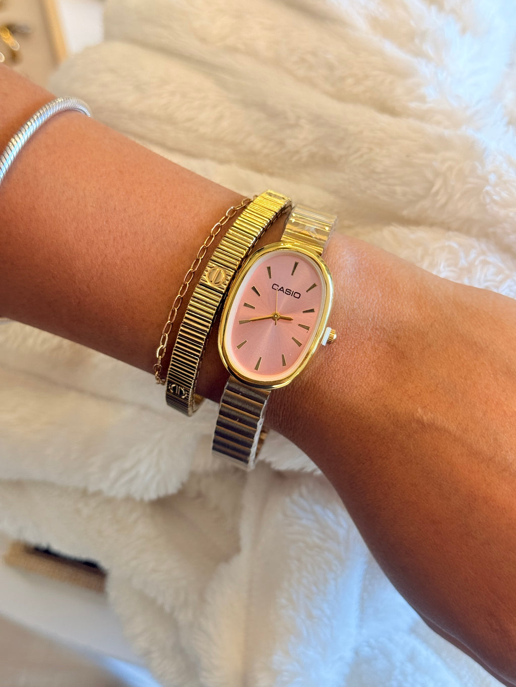 Reloj Casio cara rosada