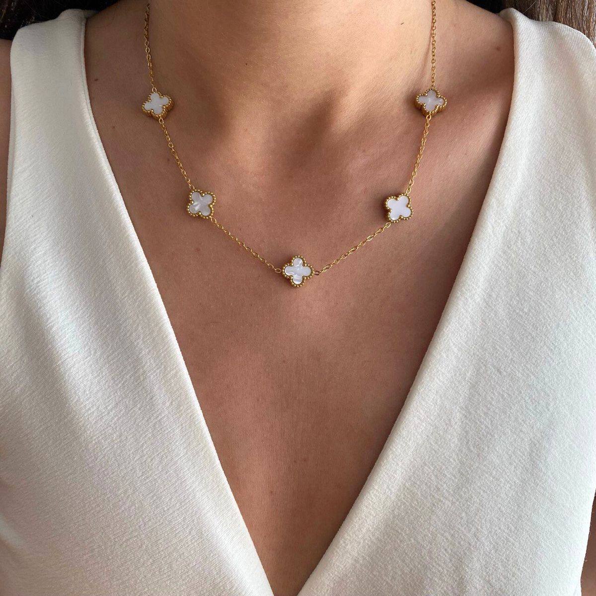 Cadena varios dijes VCA Blanco