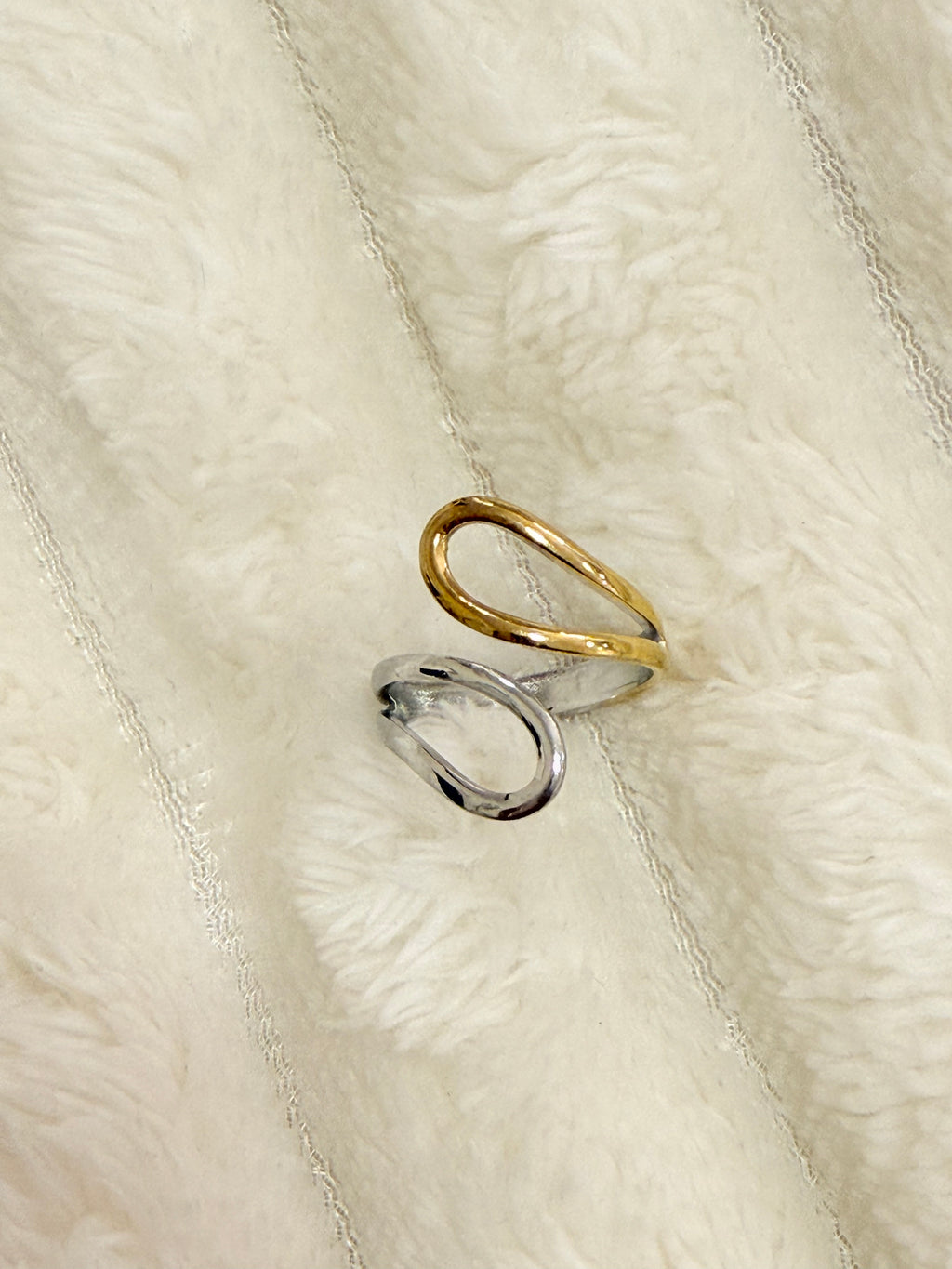 Anillo bicolor lua