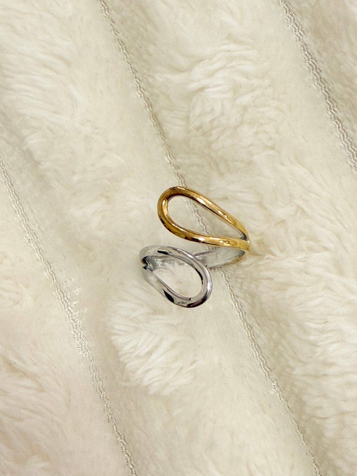 Anillo bicolor lua