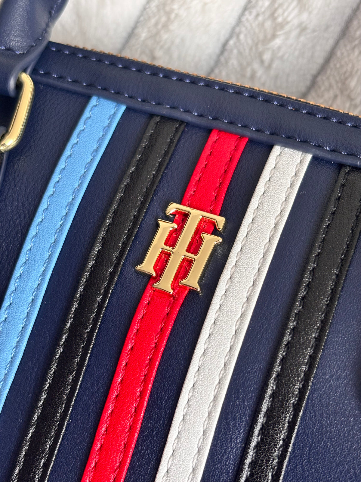 Cartera TH azul