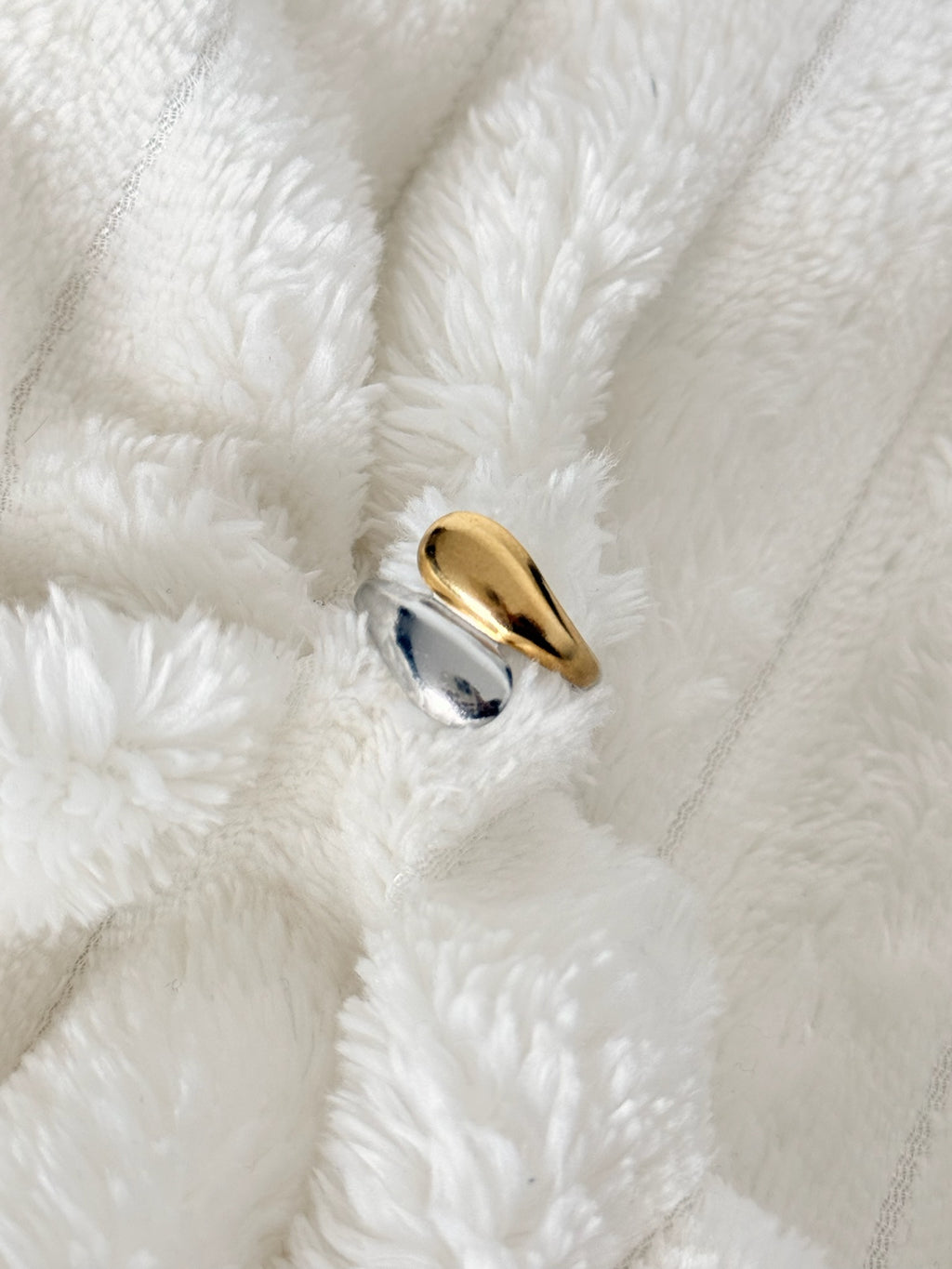 Anillo gota bicolor