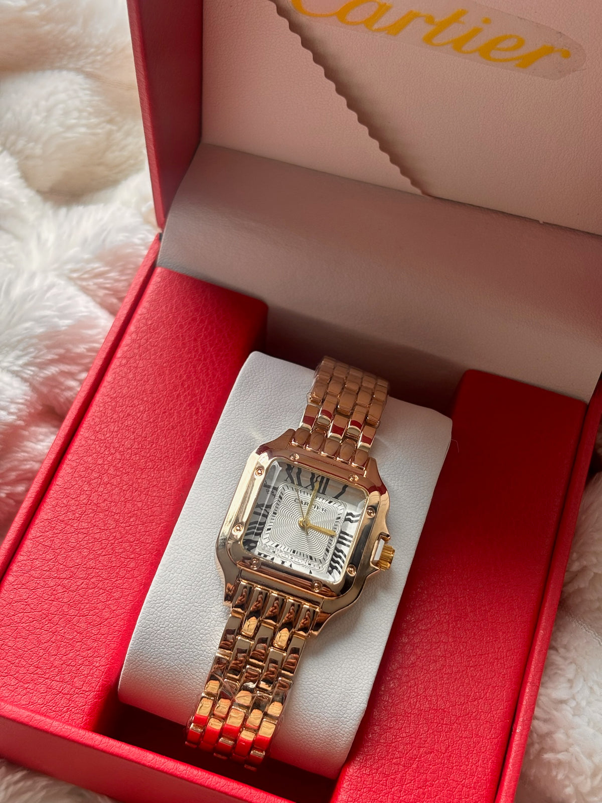 Reloj Cartier REMARCADO