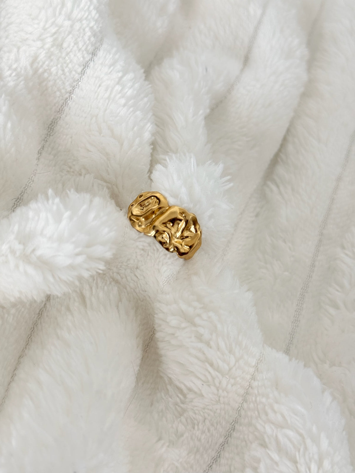 Anillo irregular