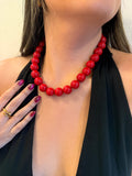 Collar de chicle rojo