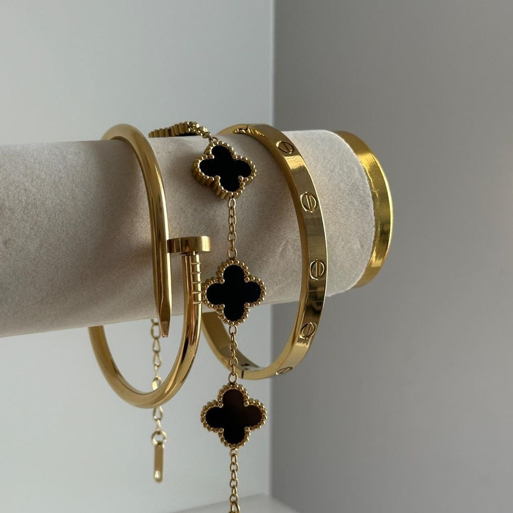 Pulsera Clavo Dorado