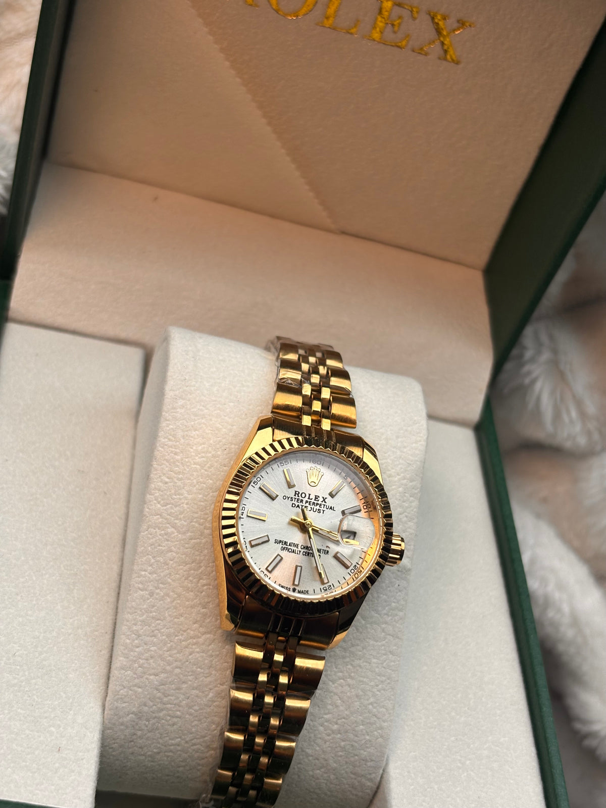 Reloj Date just dorado REMARCADO
