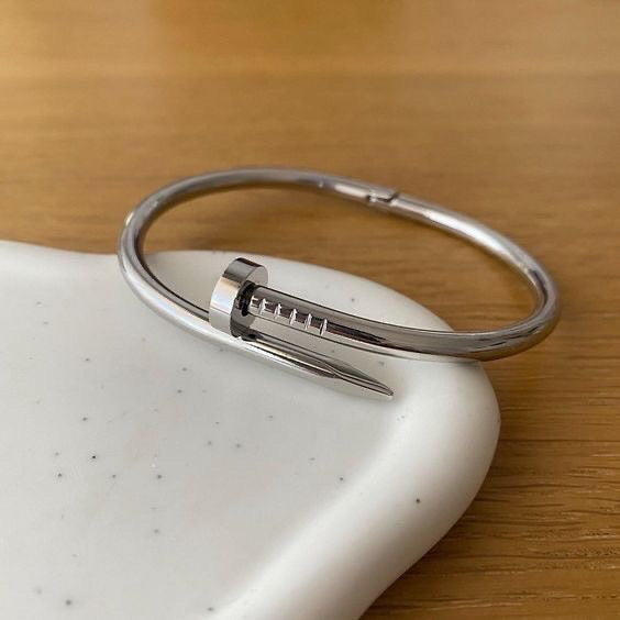 Pulsera Clavo PLATA