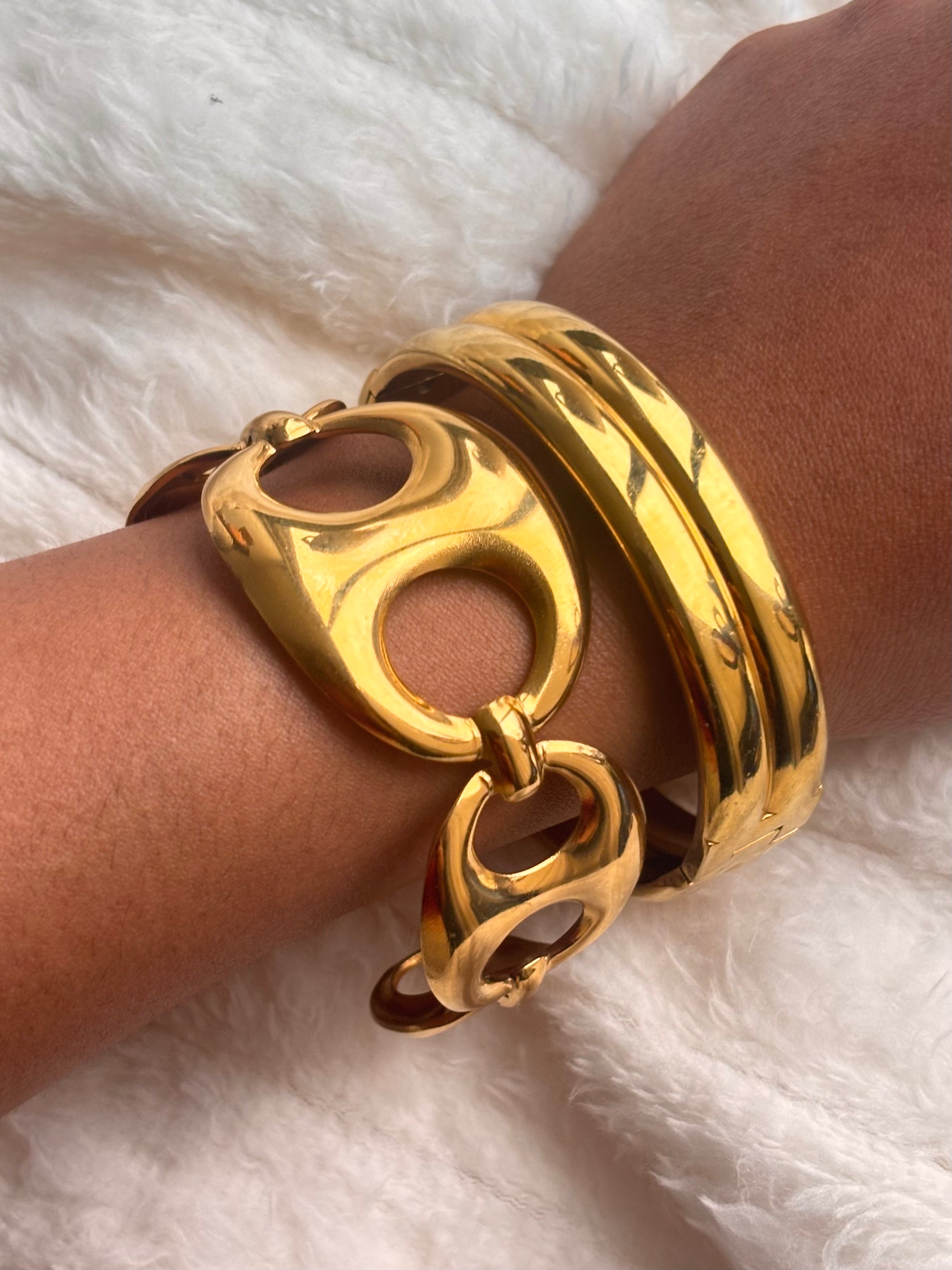 Brazalete G